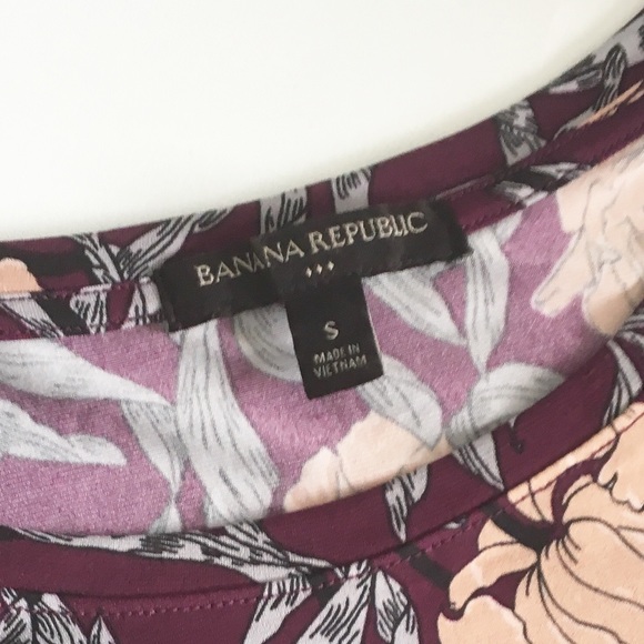 new Banana Republic ✦ Print Ruffle Tank ✦ Floral - Picture 10 of 12